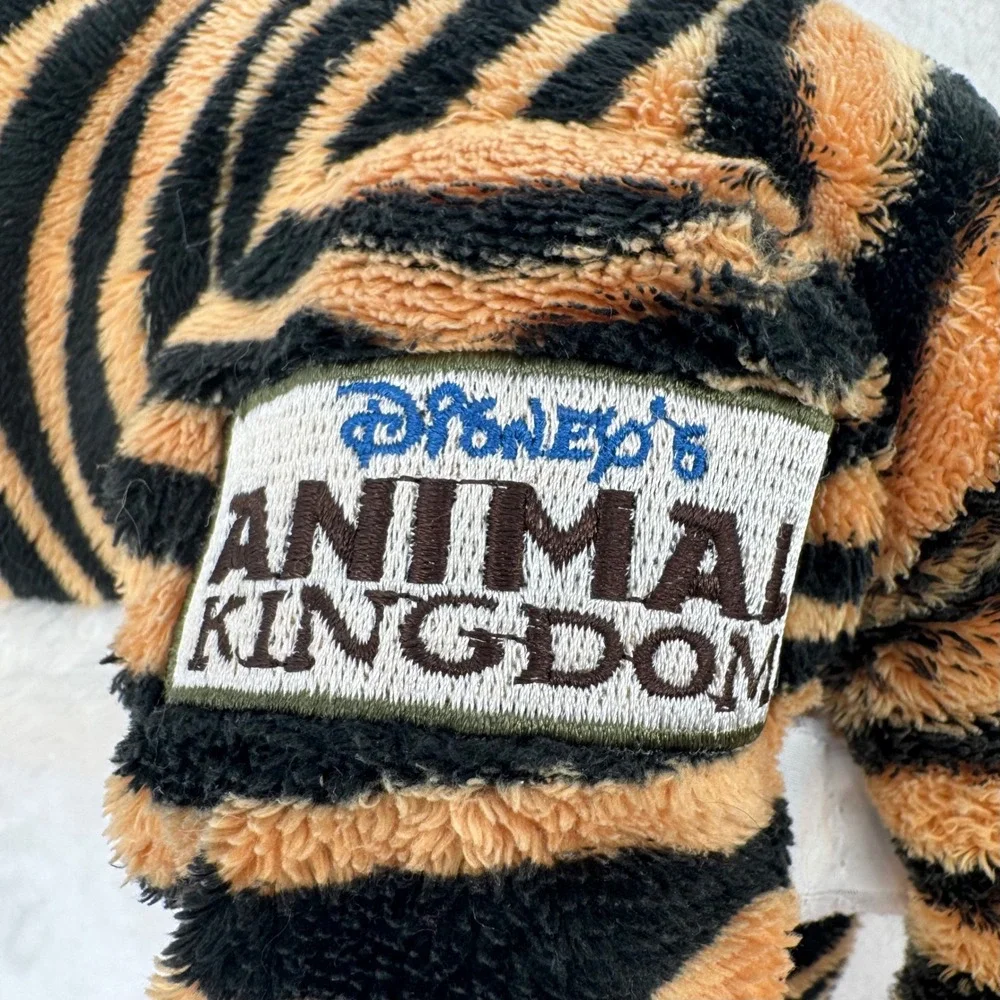 Disney Parks Animal Kingdom Tiger Plush Kids Retired Souvenir Stuffed Animal